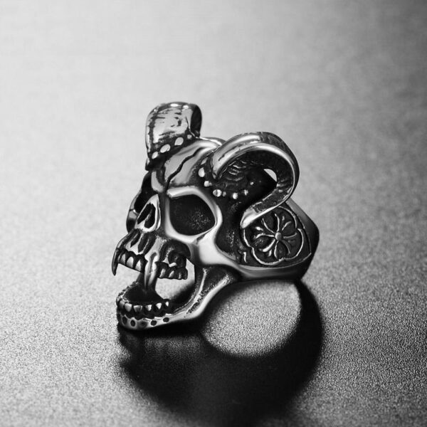 Men's Gothic Punk Horn Skull Ring