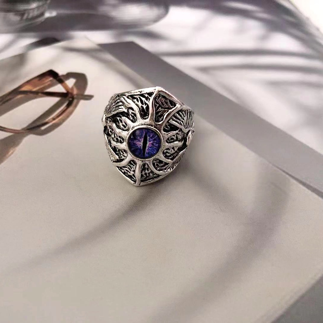 Retro Demon Eye Adjustable Ring for Men - Image 4