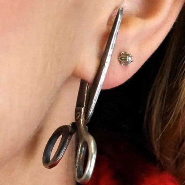 Retro Antique Scissors Earrings for Men & Women - Punk Gothic Unisex Stud Jewelry