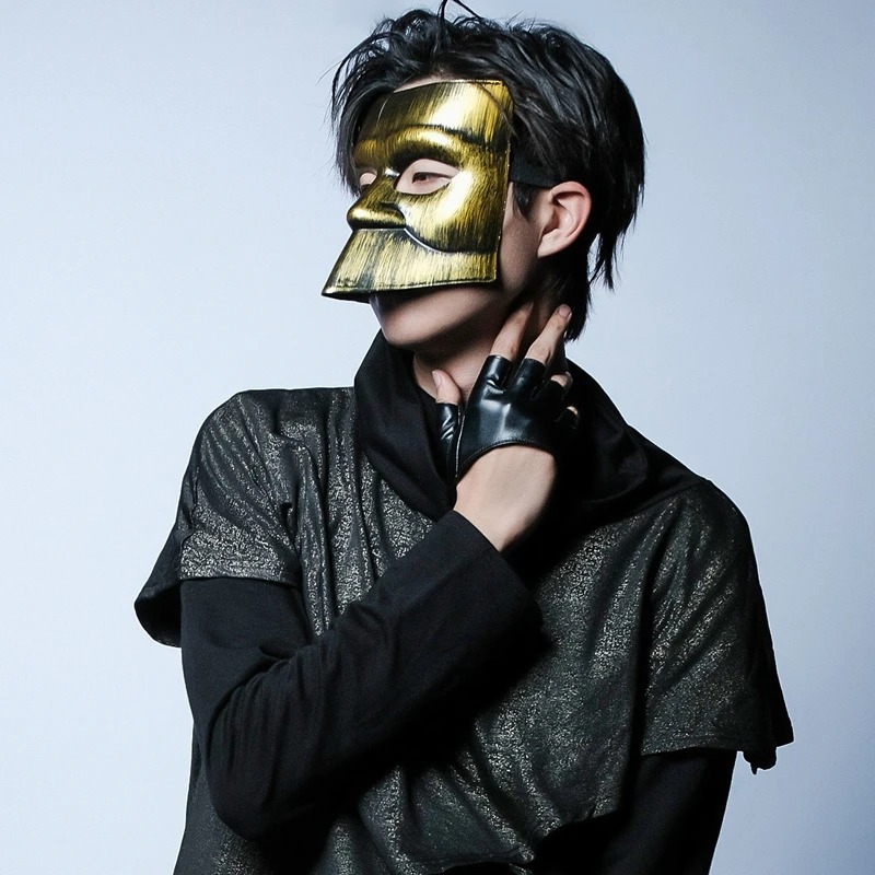 Golden Square Face