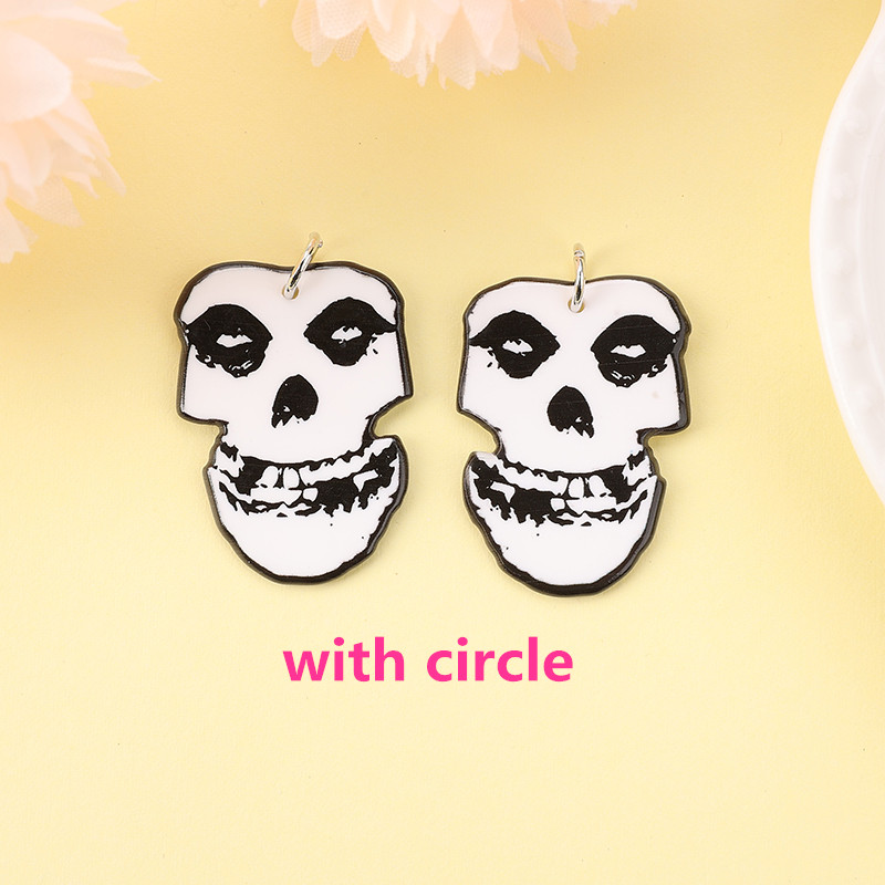Scull with circle