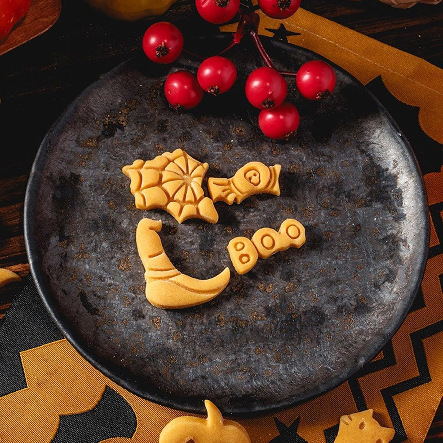 Halloween Cookie Cutter Set - Image 4