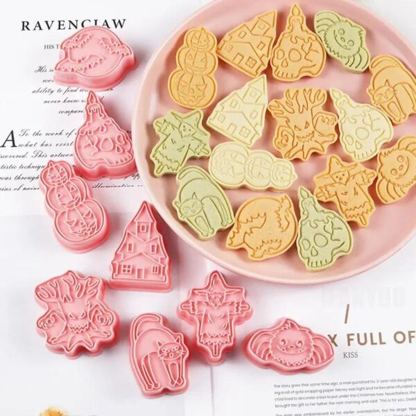 Halloween Cookie Cutters Set