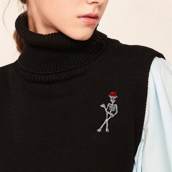 Zinc Alloy Skull Brooch
