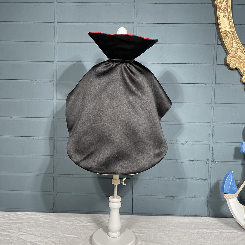 Pet Halloween Cosplay Vampire Cape for Dogs and Cats - Image 5
