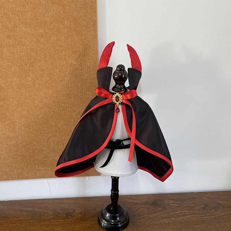 Pet Halloween Cosplay Vampire Cape for Dogs and Cats - Image 6
