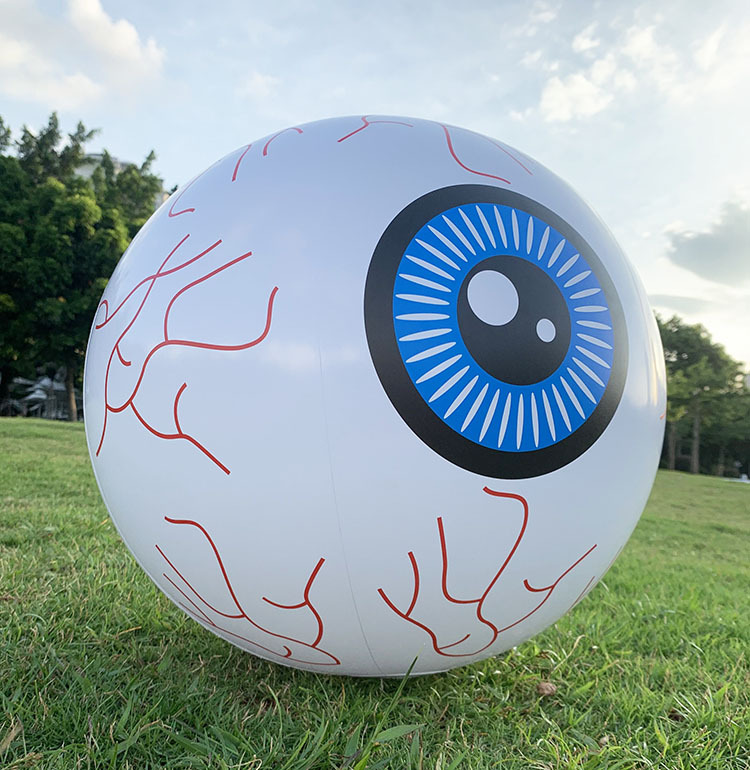 Eye