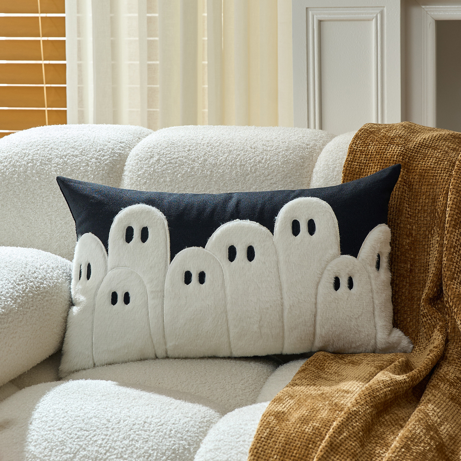 Big Ghosts 30X50CM