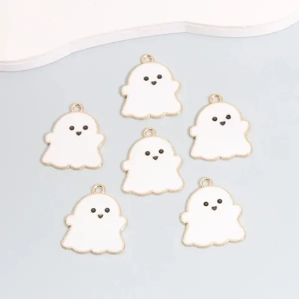 Cute Halloween Ghost Charms – 10pcs Black & White DIY Pendants