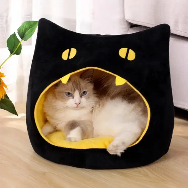 Cozy Winter Pet Bed – Warm & Breathable House for Cats & Small Dogs