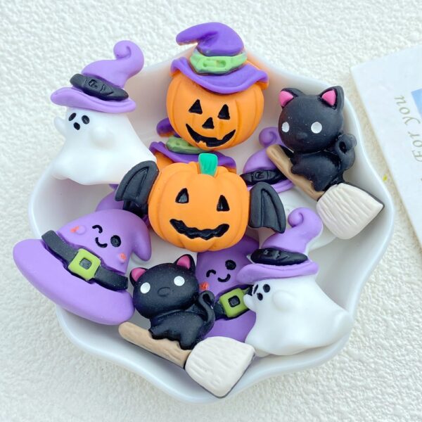 10-Piece Cute Resin Halloween Ghosts Embellishments - Fun Craft Accessories