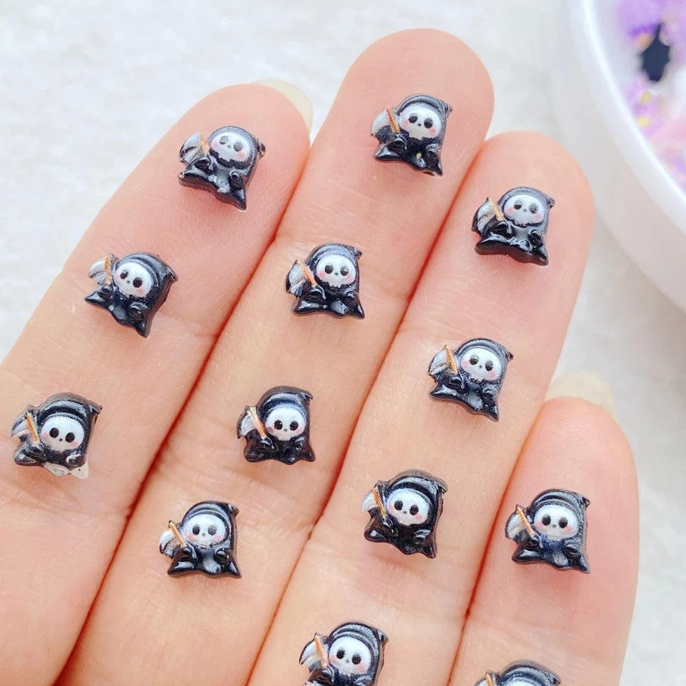 50pcs Mini Halloween Nail Art Charms – Black Cats, Ghosts & Skulls - Image 4