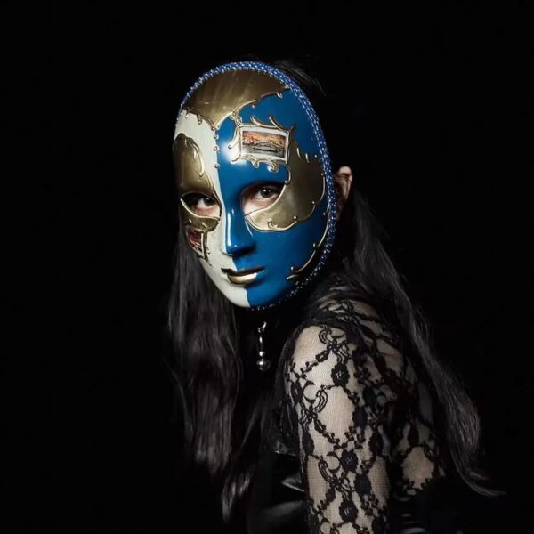 Vintage Style Full Face Mask for Halloween & Theatre Performances