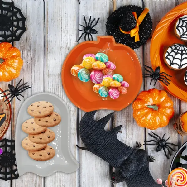 Halloween Ghost & Bat Candy Tray – Decorative Fruit & Snack Holder
