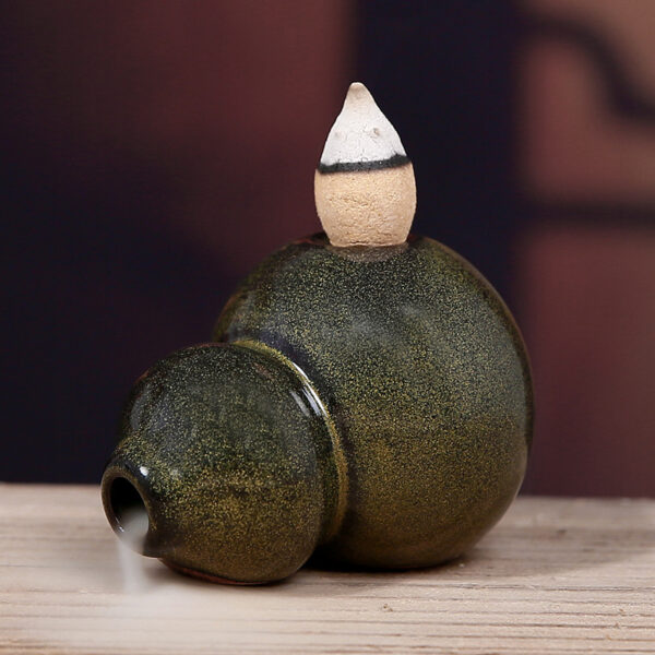 Mini Waterfall Incense Burner – Gourd Backflow Ceramic Aromatherapy Holder